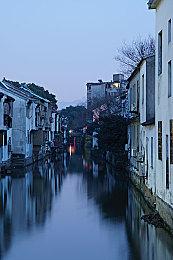 《赛博朋克》动画热播 《2077》Steam销量第二